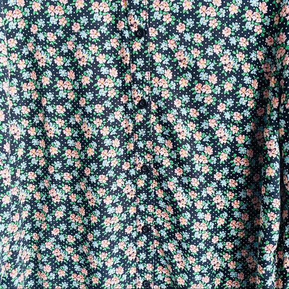 TOP SHOP- Floral long sleeve button down blouse size 6 - Picture 3 of 5
